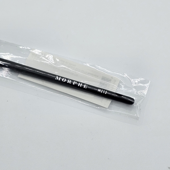 Morphe M213 Smudger Eyeliner Brush - Picture 3 of 5